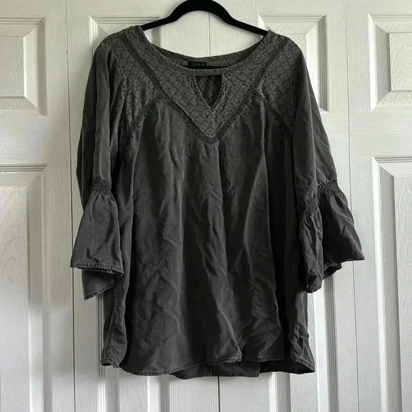 torrid Tops - Torrid Charcoal Gray Boho Top Bell Sleeves size 2X